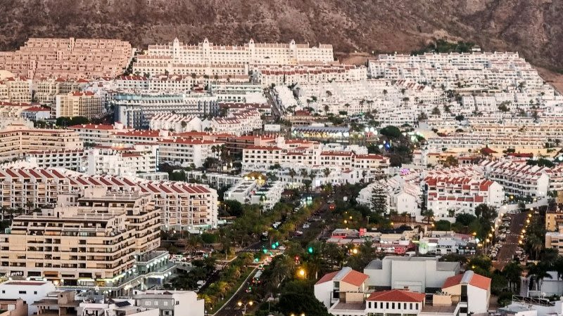 canary islands real estate housing market 