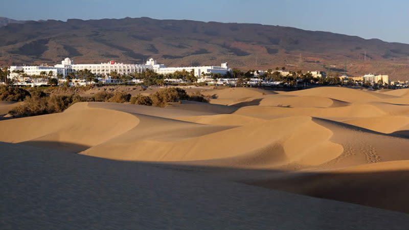 maspalomas beach gran canaria