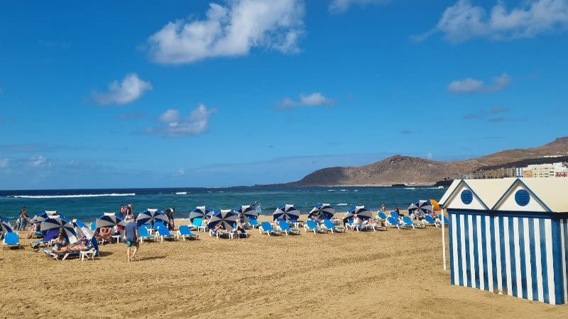 reasons visit canary islands winter 