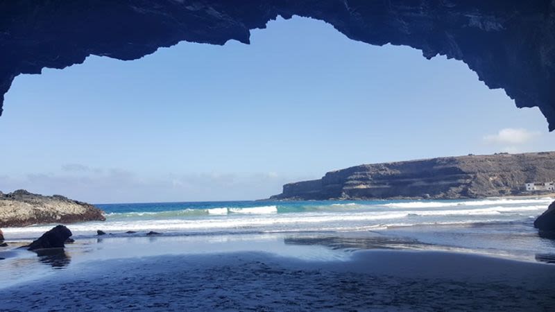 puertito los molinos caves