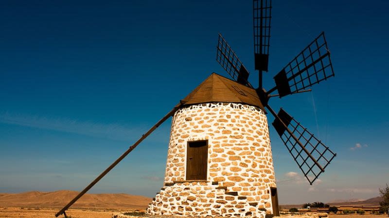 Windmill fuerteventura 800 450