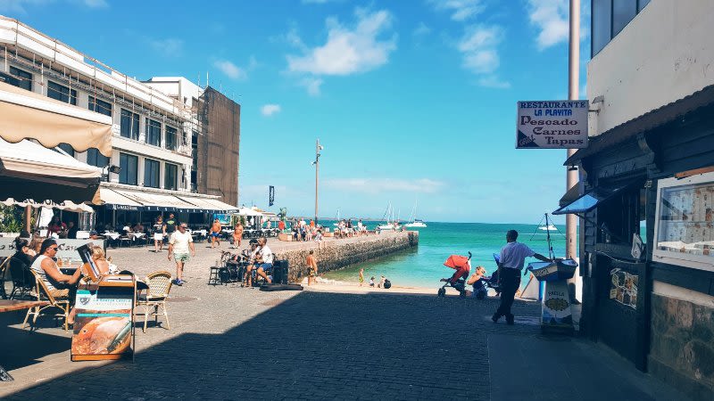 music square corralejo