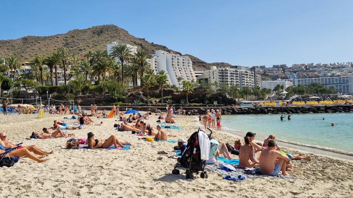 Gran Canaria Weather in February Is it warm enough to swim?