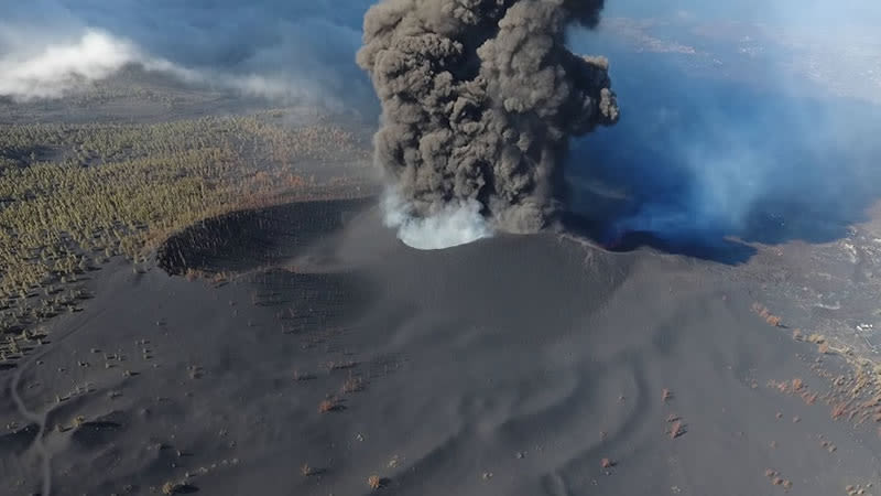 eruption la palma volcano 2021 cumbre vieja canarias