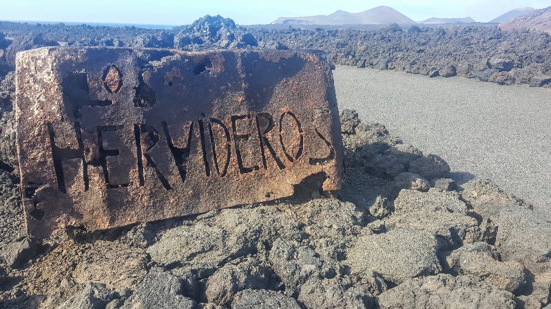 lanzarote los hervideros