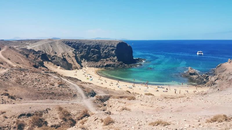 papagayo beach camping lanzarote