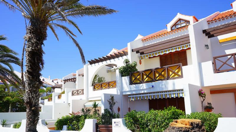 Tenerife holiday rentals article