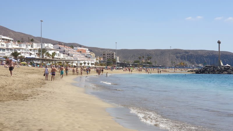 cheapest time to go to tenerife