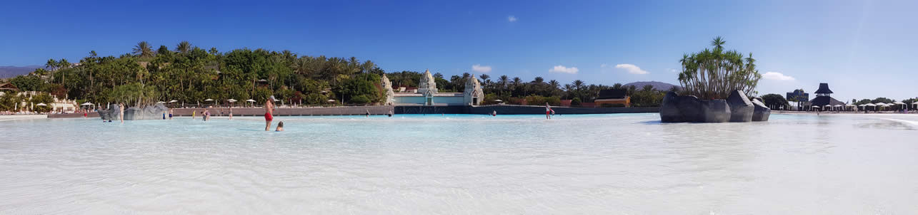 siam park in january