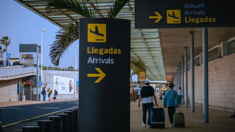 Fuerteventura, La Palma and Tenerife North airports could change operating hours