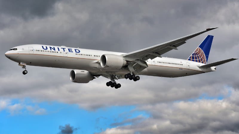 United resumes direct flights between New York and Tenerife