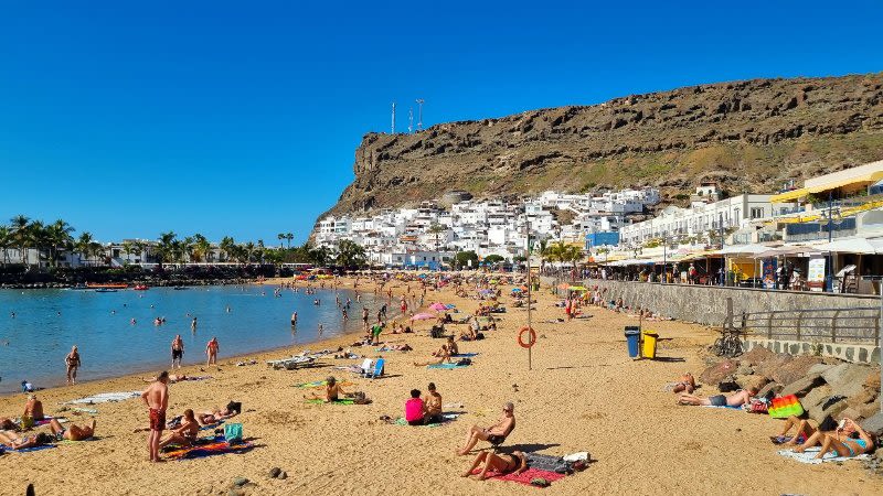 Man dies after being rescued from the sea in Gran Canaria