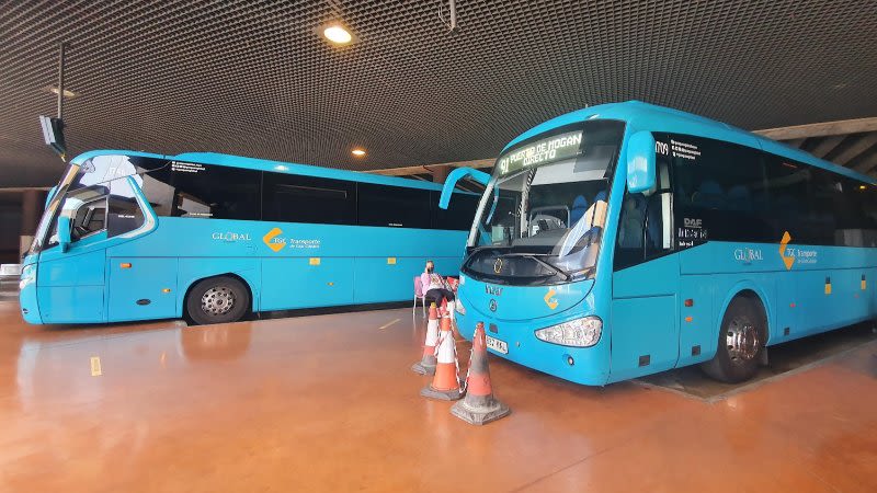 Gran Canaria bus crash: several people injured after bus brakes fail