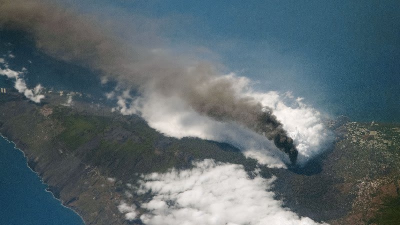 Photo of the volcanic eruption on La Palma wins NASA's Tournament Earth contest