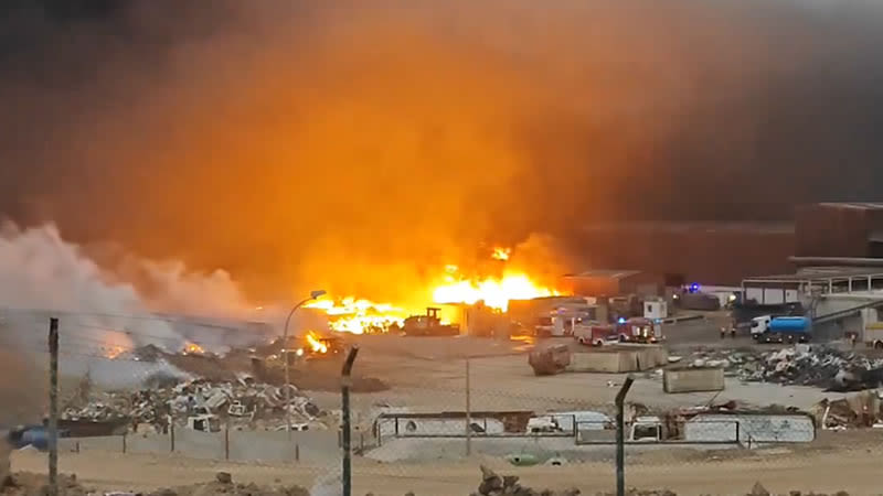 Lanzarote on alert after huge fire erupts at Zonzamas landfill