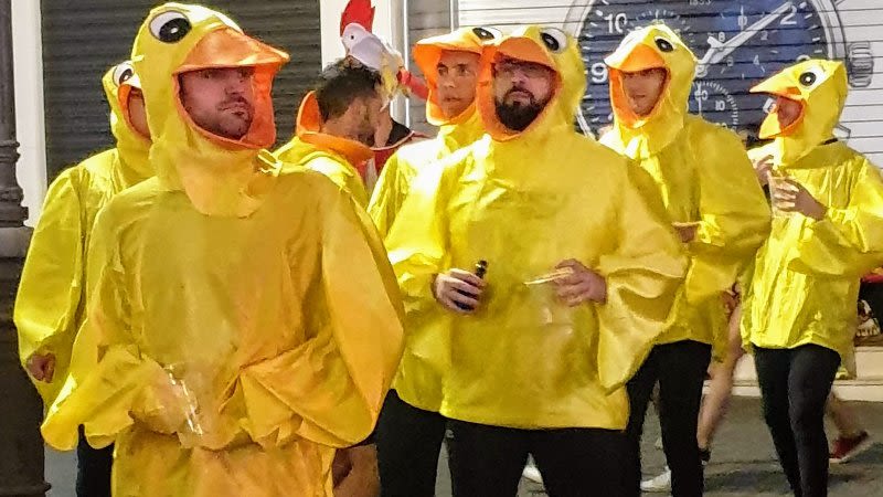 Street parties at Tenerife Carnival 2022 begin on June 23