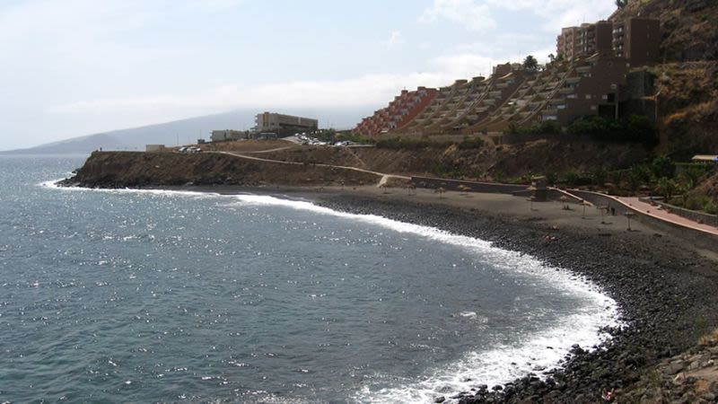 Playa de La Nea - Great beach for families with kids in Tenerife North