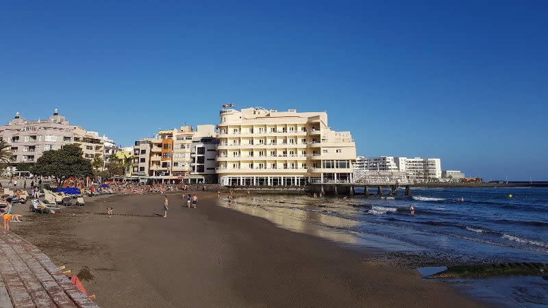 Tenerife beaches reopen after swimming was prohibited due to presence of microalgae