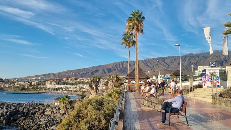Tenerife coastal walk between Los Cristianos, Playa de Las Americas and Costa Adeje