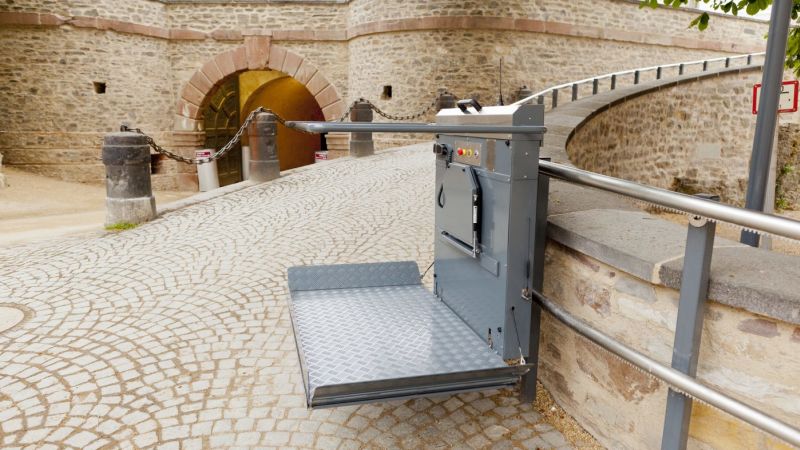 Vertical climbing platforms!